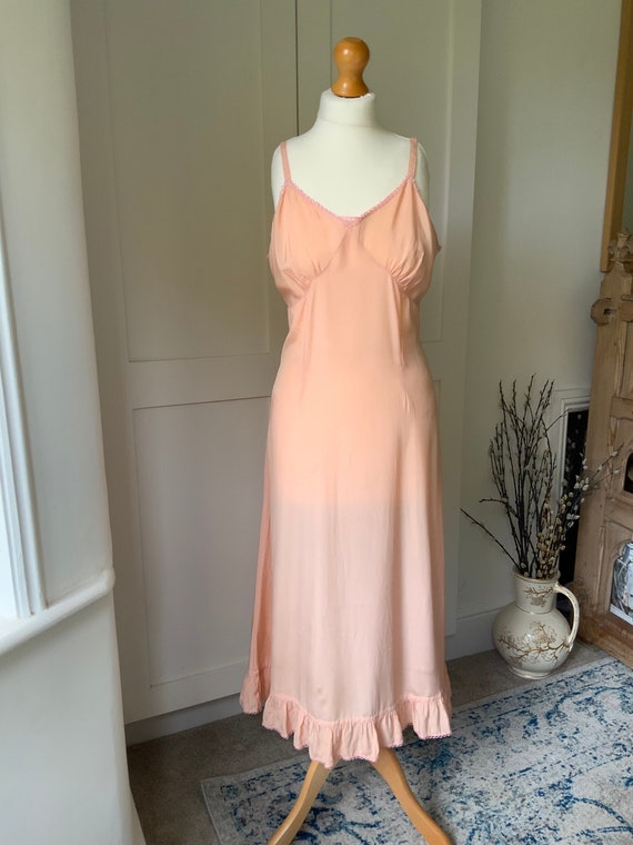 Vintage Original 1930s 1940s Slip Dress. Peachy Sa