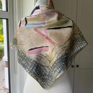 Vintage Silk Twill 1960s Scarf Abstract Beige Grey Dusky Pink Design Hand Rolled Hems 31 x 30 Inches Headscarf