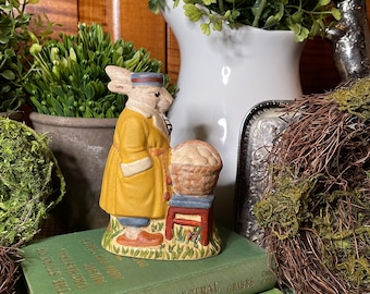 Mr. Waverly. Chalkware Rabbit/Bunny. Spring/Easter
