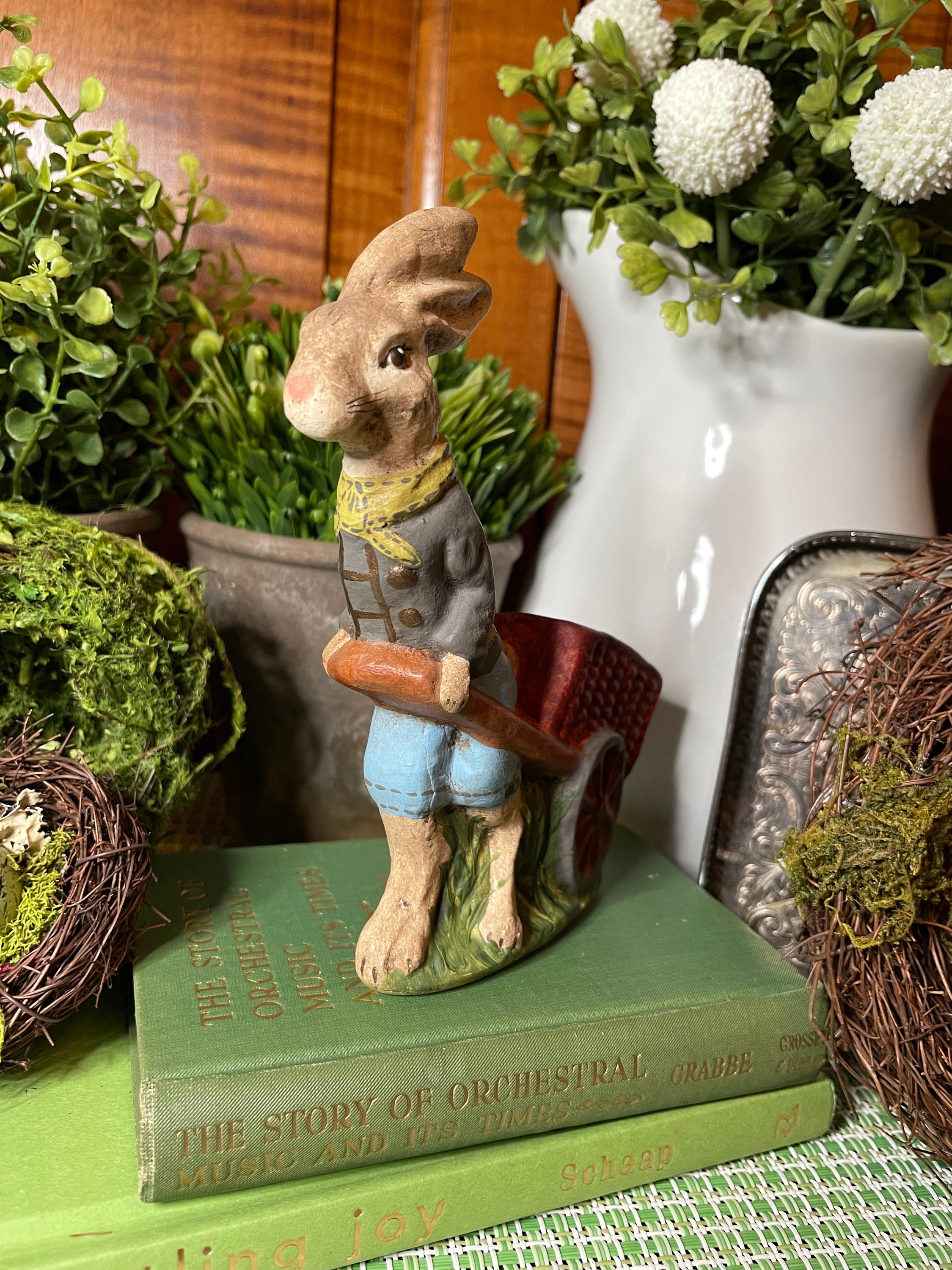 Travelin Man. Chalkware Rabbit/bunny. Spring/easter - Etsy