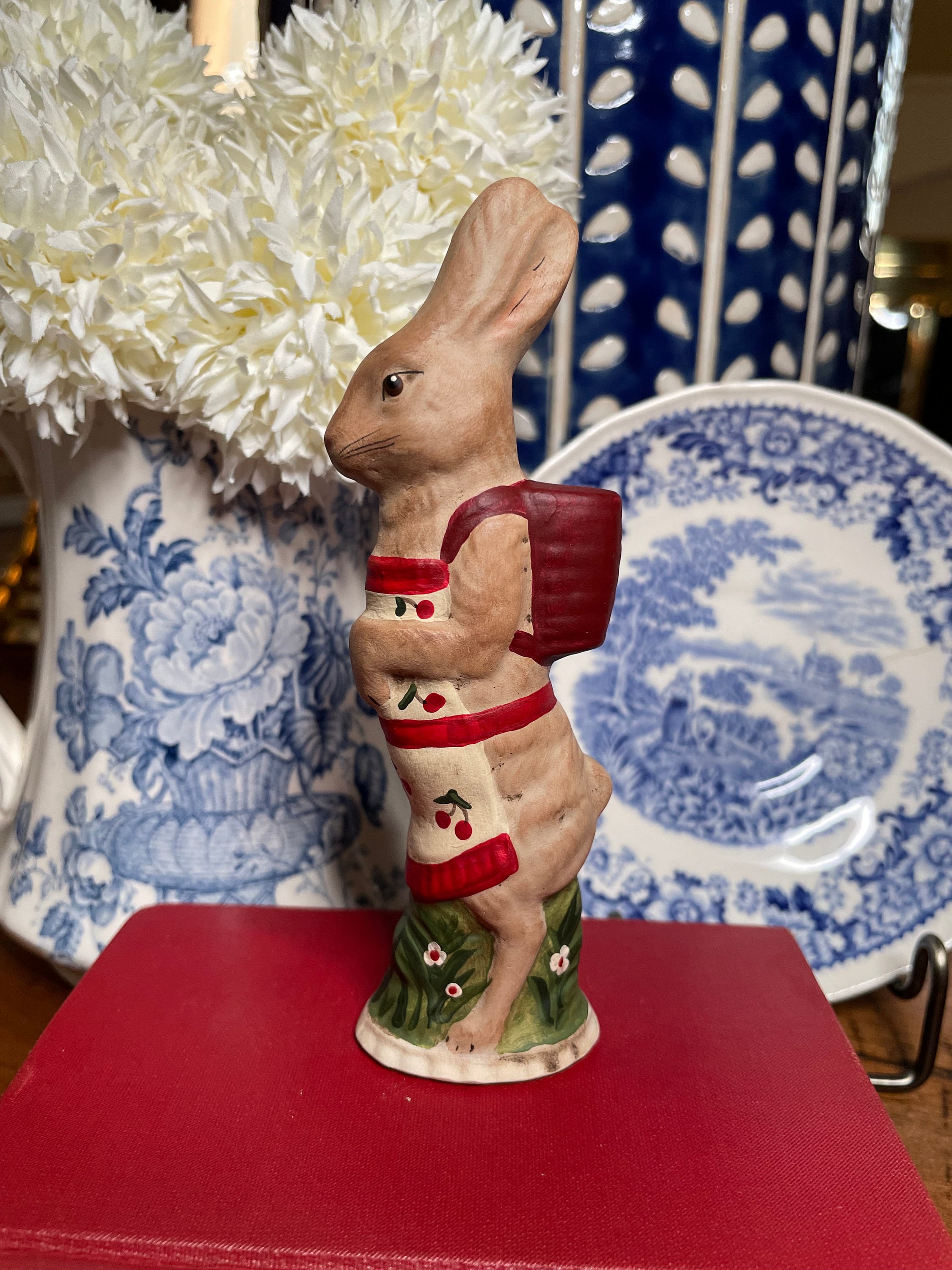 Michigan Cherry. Chalkware Bunny - Etsy