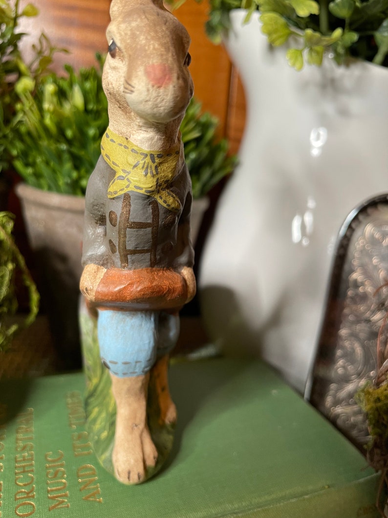 Travelin Man. Chalkware Rabbit/bunny. Spring/easter - Etsy