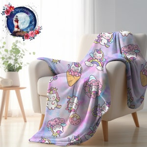 Cute unicorns. Creative seamless pattern.
