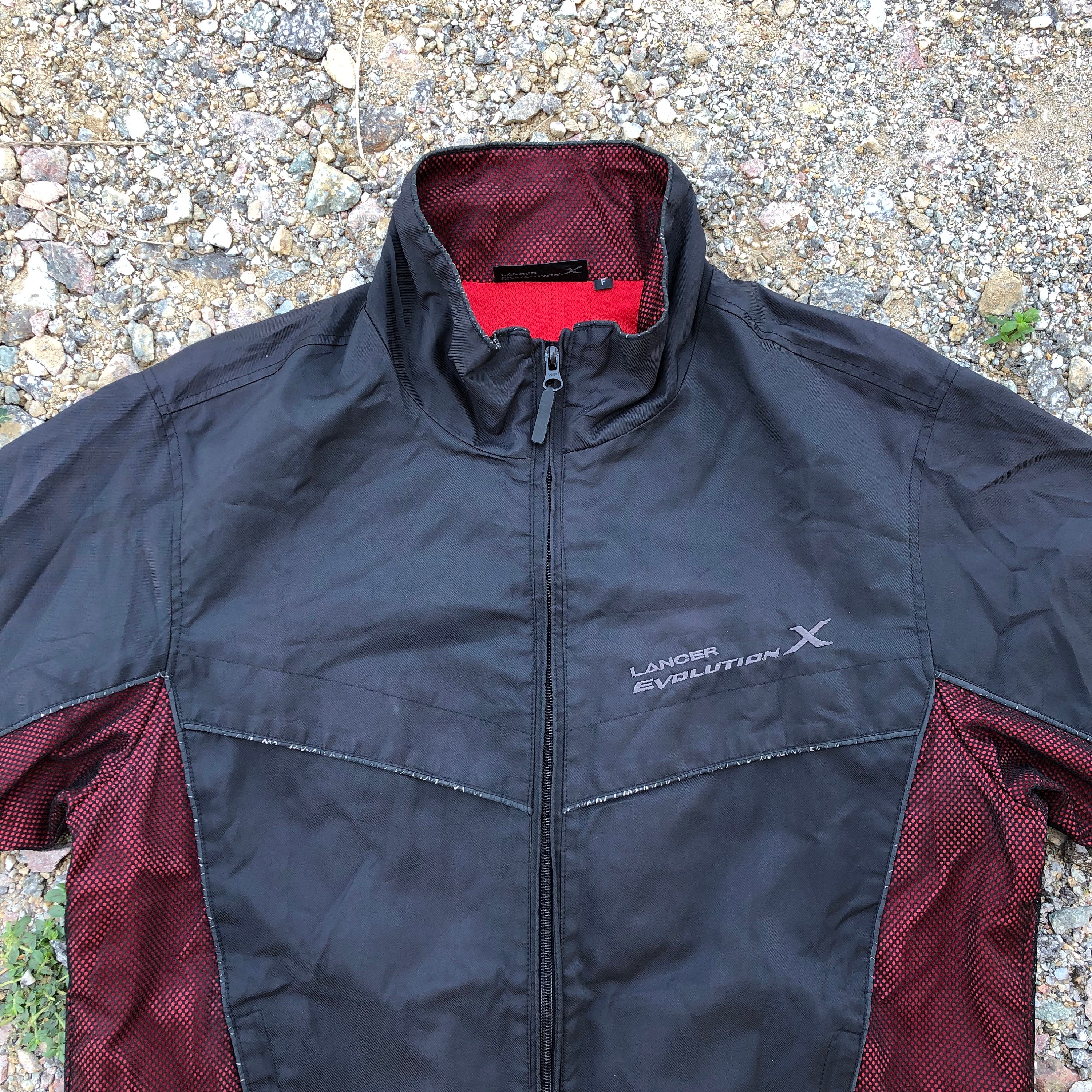 三菱ラリーアート　LANCER Evolution　ジャケット　M　B3293 三菱ラリーアート LANCER Evolution ジャケット M B3293 - メルカリ