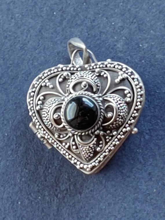 Heart locket, Sterling silver