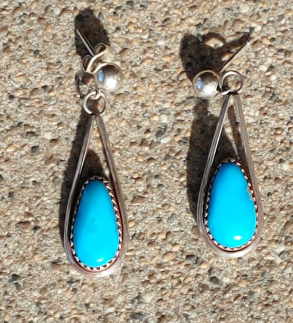 Teardrop silver/Turquoise teardrop pierced earring