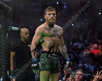 Conor McGregor UFC canvas tribute signed Limited Edition "Great Gift" 