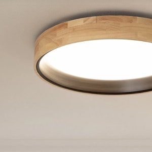 Natürliche Holz LED-Deckenlampe Samru rund Bild 3