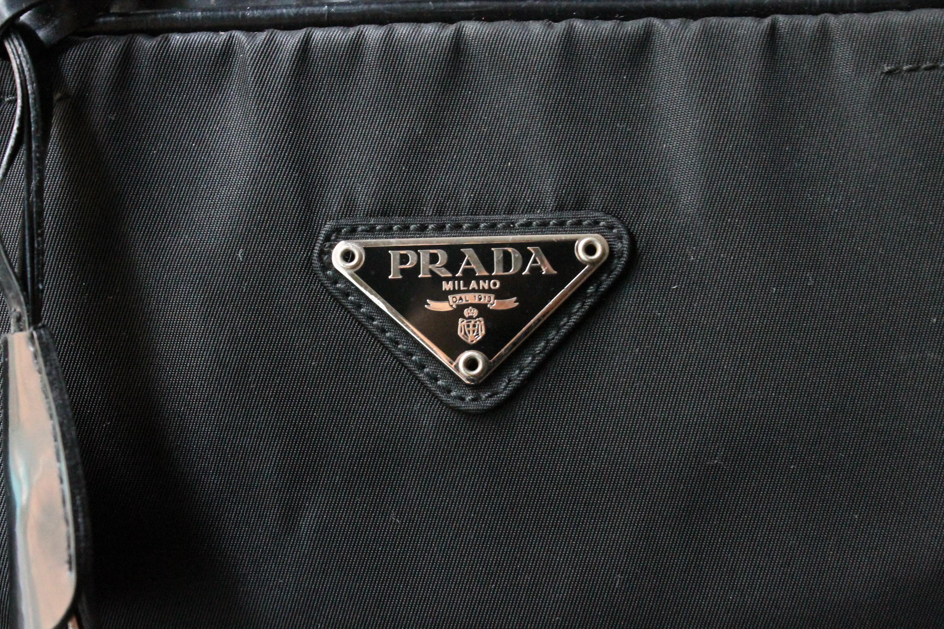 Prada Re-edition 1995 Handbag in Canvas and Patent Leather - Etsy
