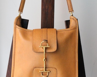 Hermès Mors handbag in camel leather