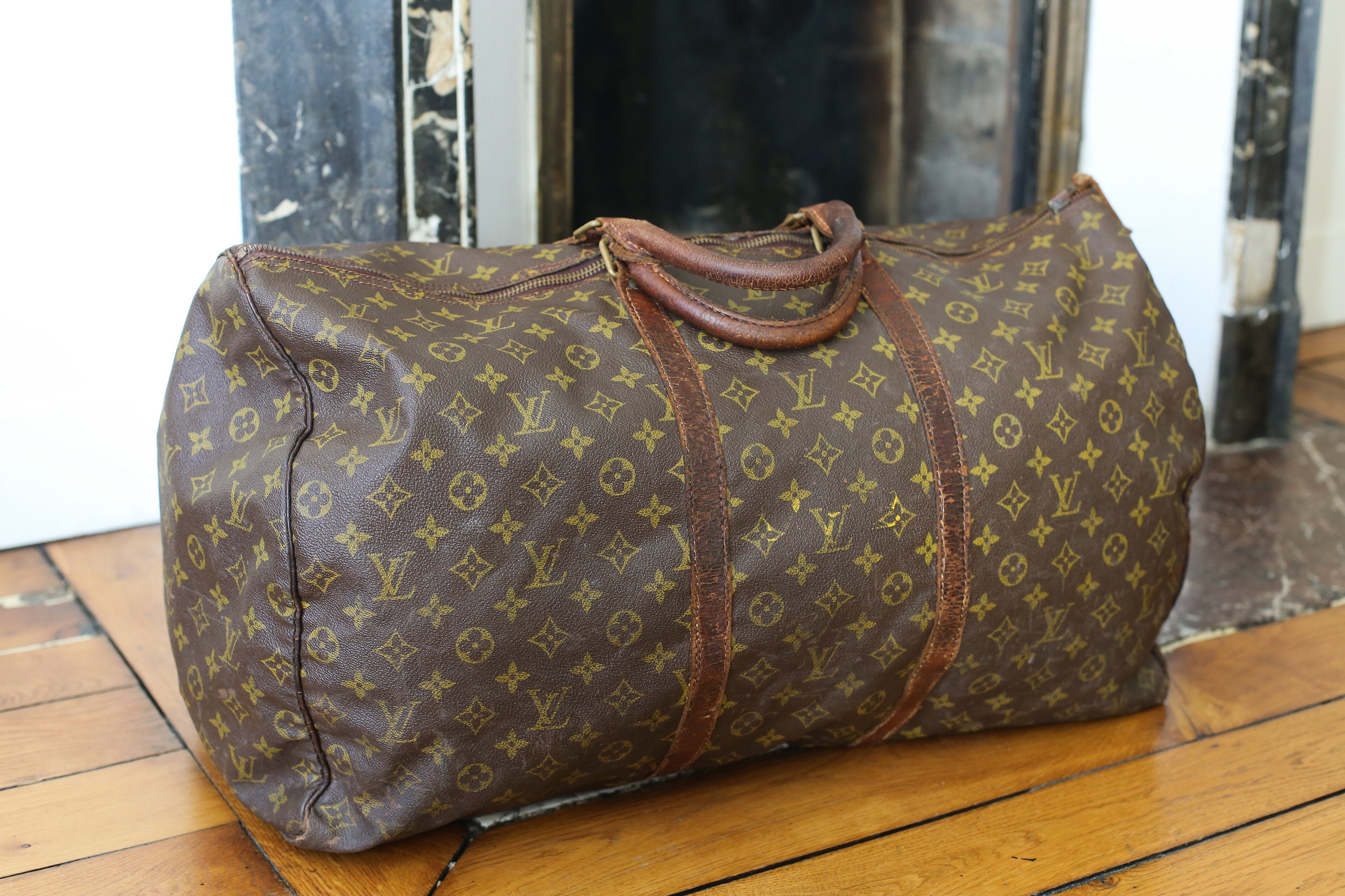 zaino louis vuitton con squalo