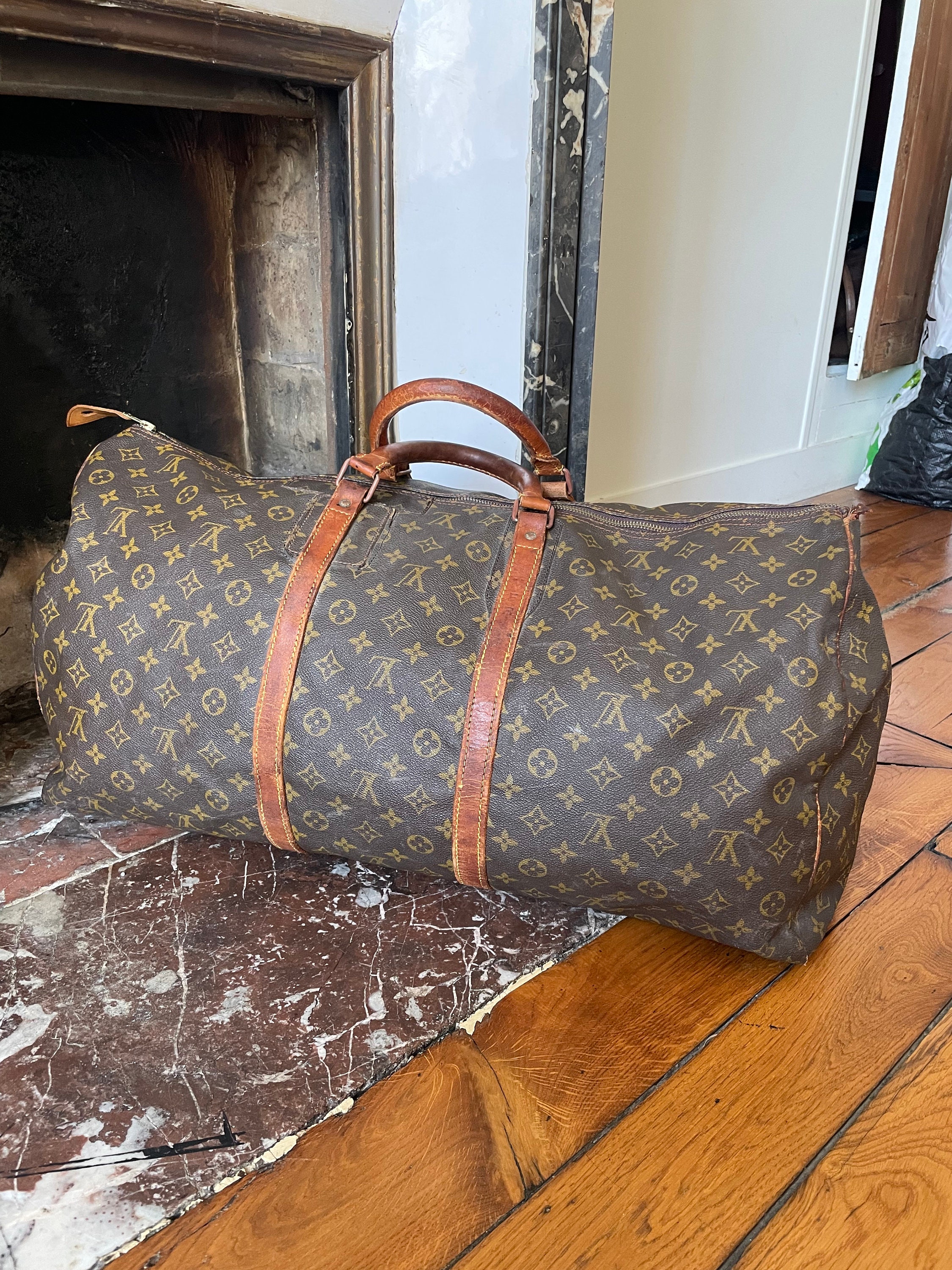 LOUIS VUITTON Vintage Keepall 55 Duffle Bag - Chelsea Vintage Couture