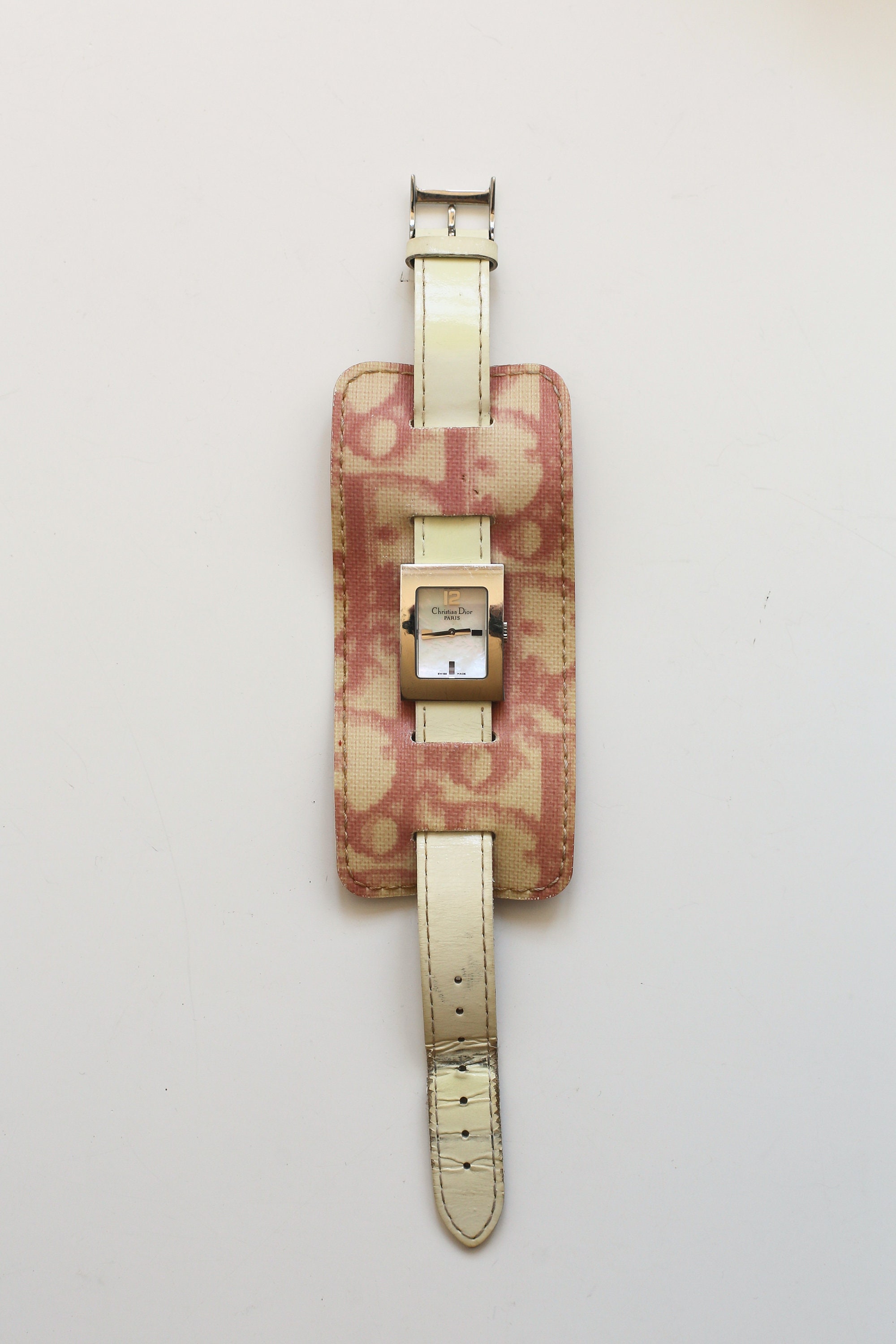 Dior Women\'s Pink and White Rectangular Dial Watch Chiffre Rouge Pink Gold and Diamonds Ø 38 MM, Automatic  main image 3