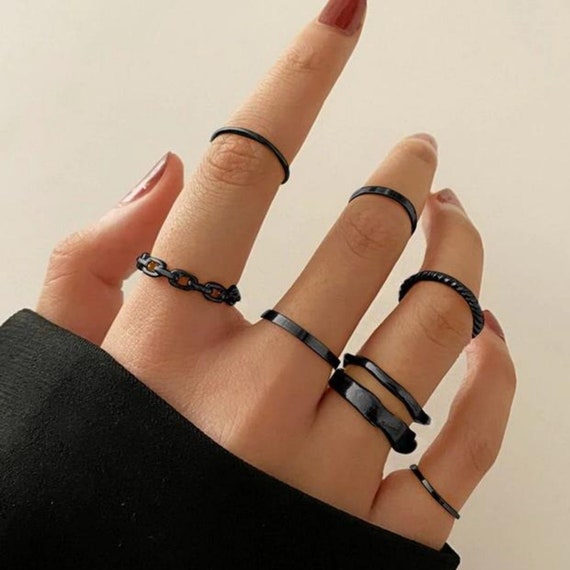 PUNK Hip Hop Bohemian Chain Rings Set for Women Fashion Boho Moon Rings  Party Jewelry Gift 7 Piece Ring Set 