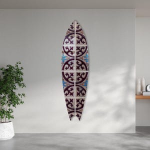 Surfbrett Wall Art - Spanische Keramikfliese - Glaswandkunst - gehärtetes Glas - Wohndekoration - Wanddekoration - Wandskulptur - Interior