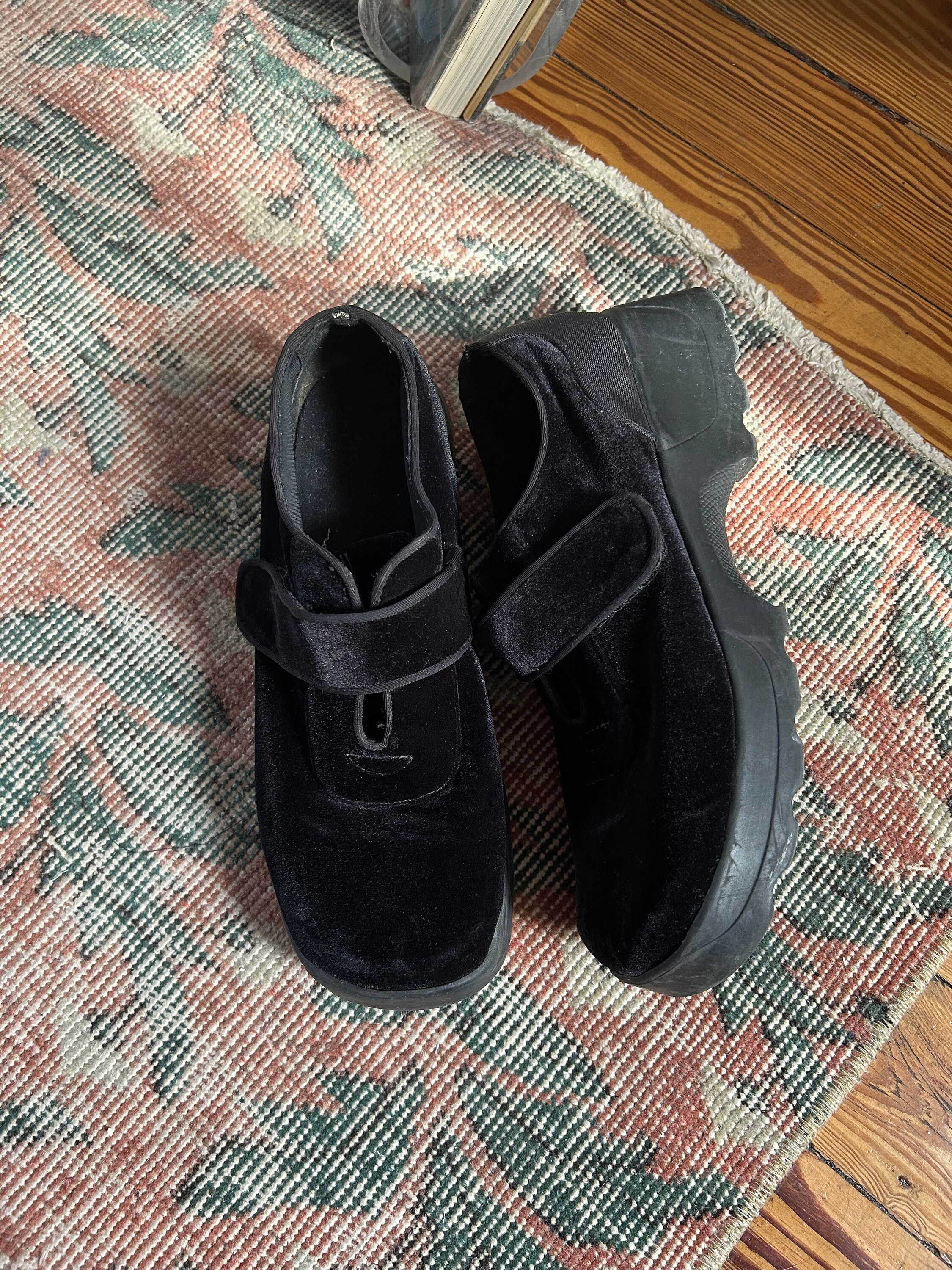 靴 vintage archive square toe velcro shoes Vintage Velcro Shoes - Etsy