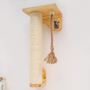 Tiragraffi per gatti montato a parete con ripiano, tiragraffi per gatti fatto a mano, asta tiragraffi per gatti in legno, tiragraffi da parete in corda di sisal per gatti