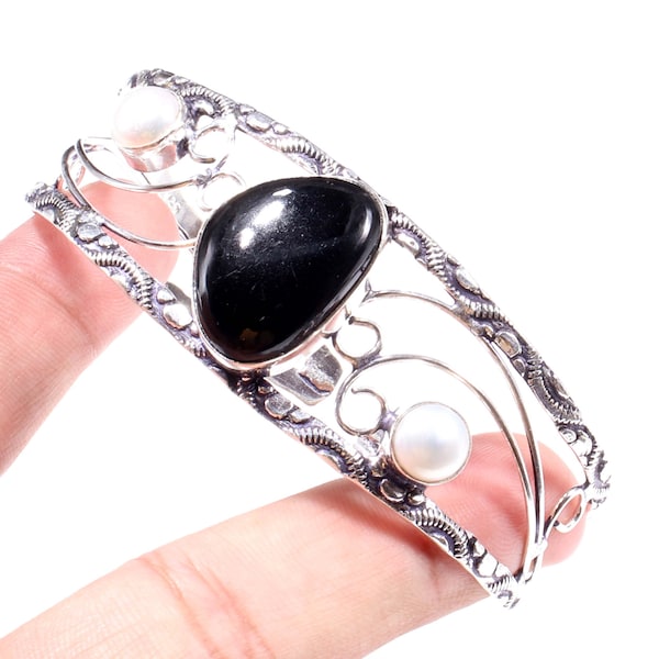 Bracelet en argent sterling 925 avec perles d'onyx noir et pierres précieuses en onyx noir faites à la main pour femmes CAN 4104