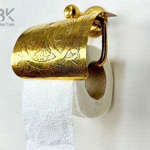 Porta carta igienica in ottone con coperchio inciso – Realizzato a mano da artigiani marocchini