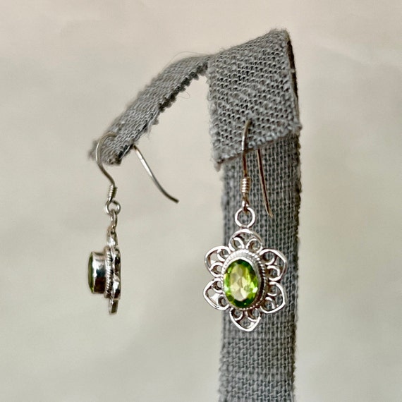 Sterling Silver 1.80ctw Peridot Filagree Dangle E… - image 3