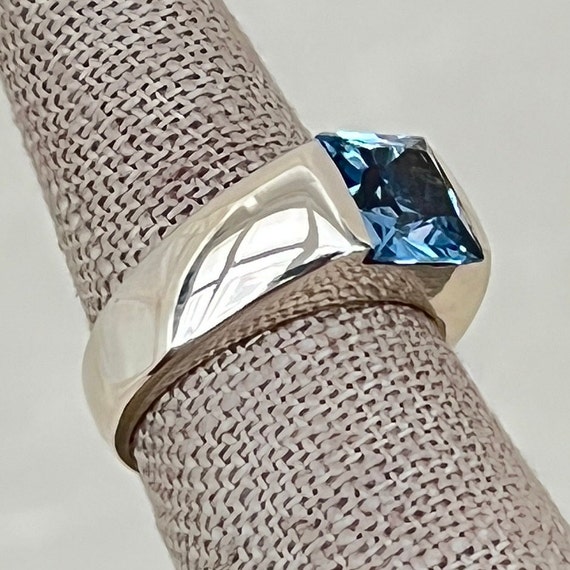 Sterling Silver Princess Cut Spinel Ring View 3