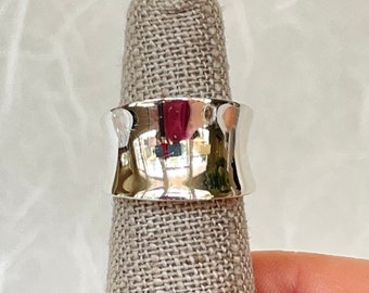 Sterling Silver Concave Ring
