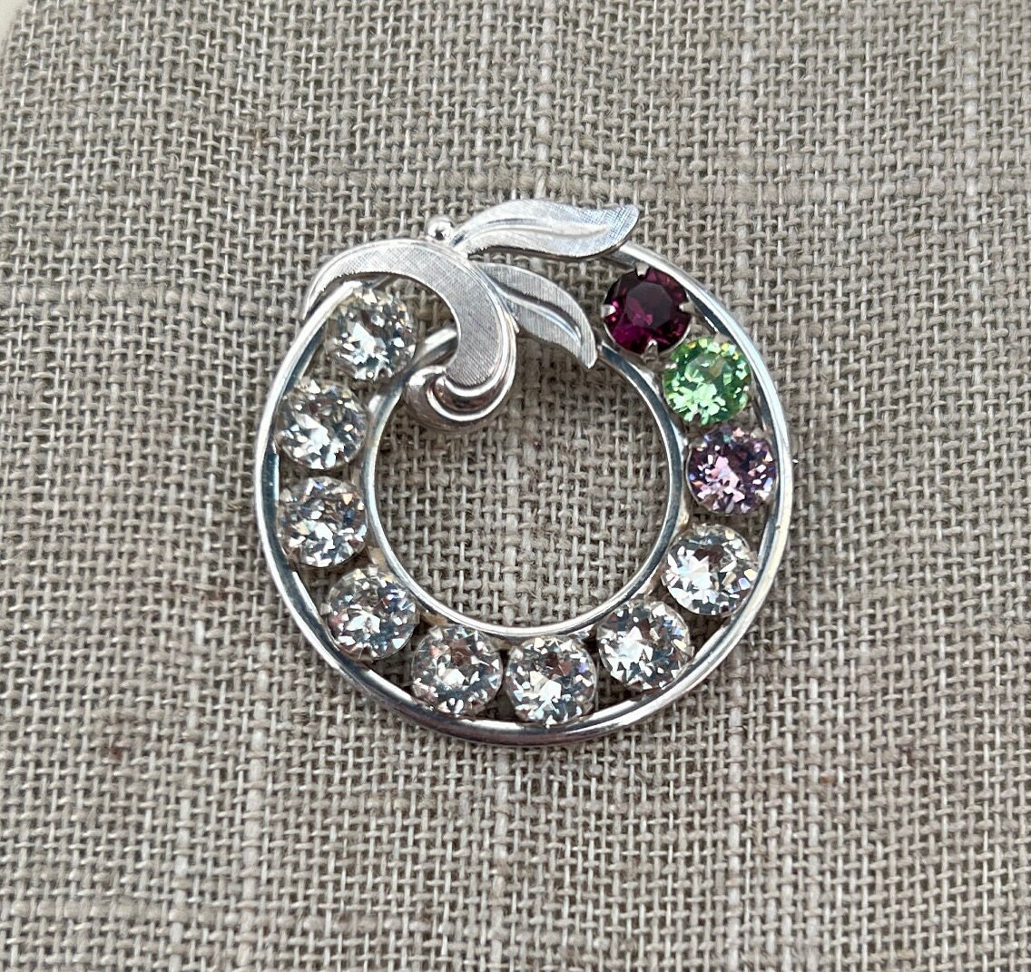 Van dell hotsell sterling brooch