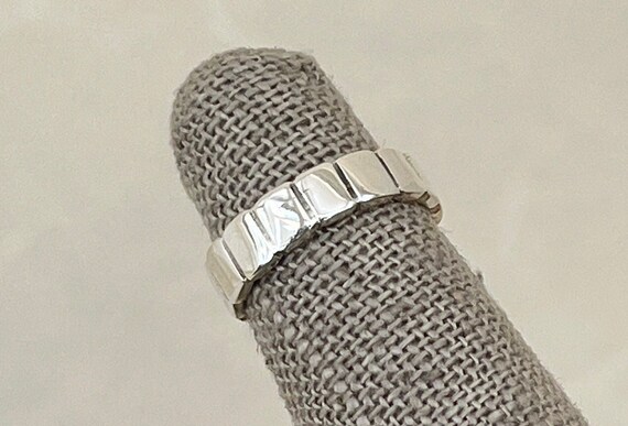 Sterling Silver Patterned  Ring - image 3