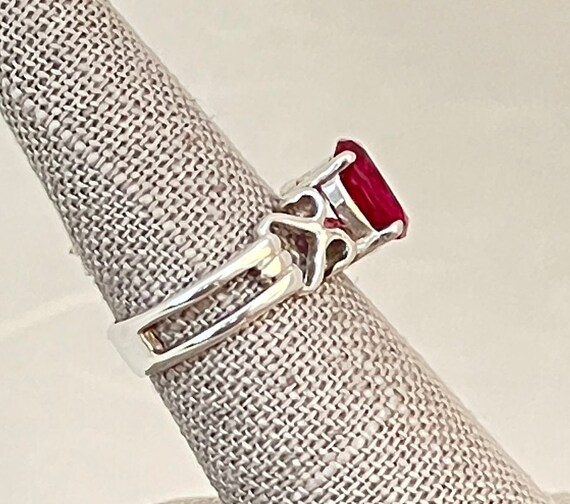 Vintage Sterling Silver Ruby Split Shank Ring - image 4