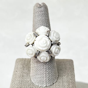 Anello rosa diaspro intagliato in argento sterling