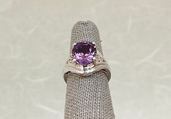 Sterling Silver Oval Amethyst Ring - image 2