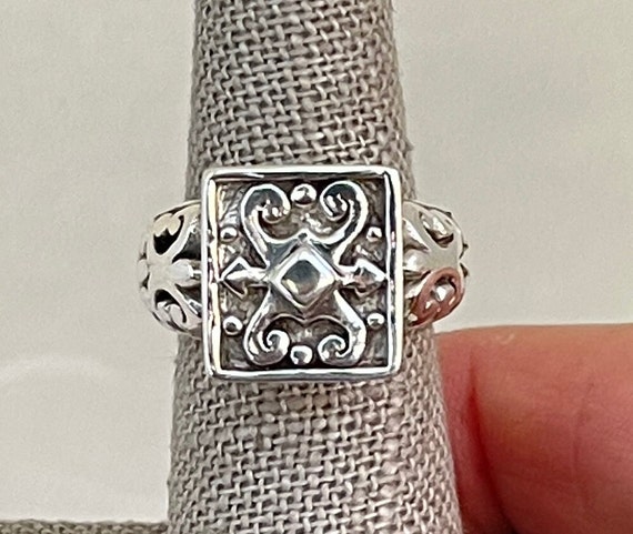 Silver Ring 