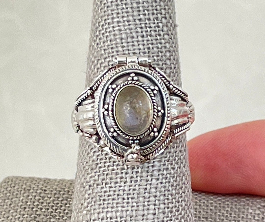 Buy Minimalist Elegant Solitaire Horizontal Setting Oval Moonstone  Birthstone Ring in Sterling Silver Moonstone Ring Boho Birthstone Ring  Online in India - Etsy