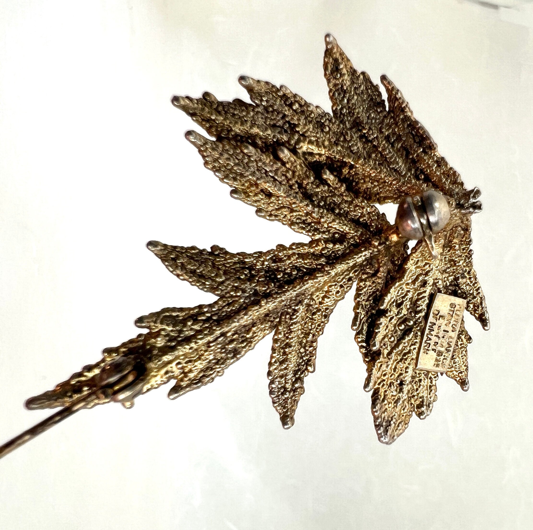 Flora Danica Eggert ヴィンテージ ベルメイユ リーフ ブローチ - Etsy