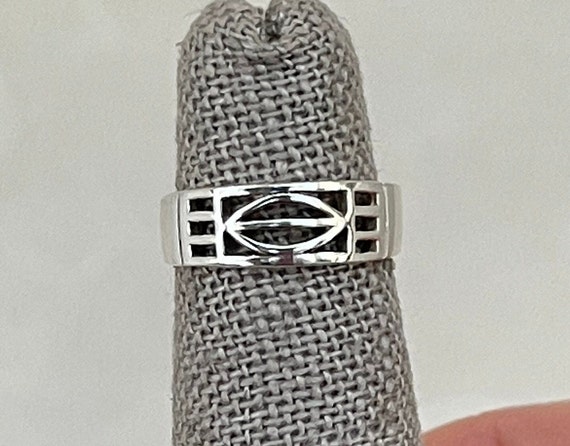 Sterling Silver Open Pattern Toe Ring - image 1