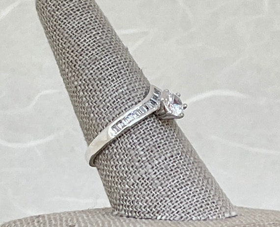 Sterling Silver Bypass Solitaire Ring - image 3