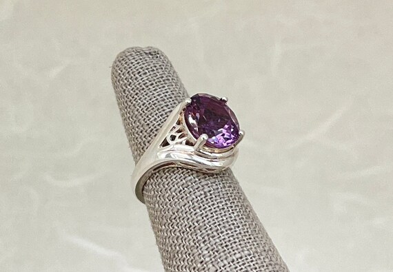 Sterling Silver Oval Amethyst Ring - image 3