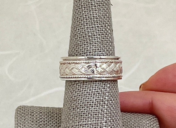 Sterling Silver Woven Pattern Spinning Band - image 1