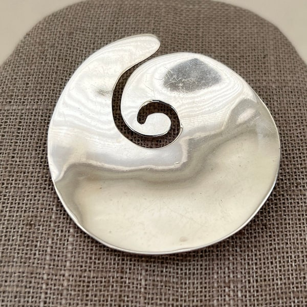 Sterling Silver Circular Concave Disk Brooch