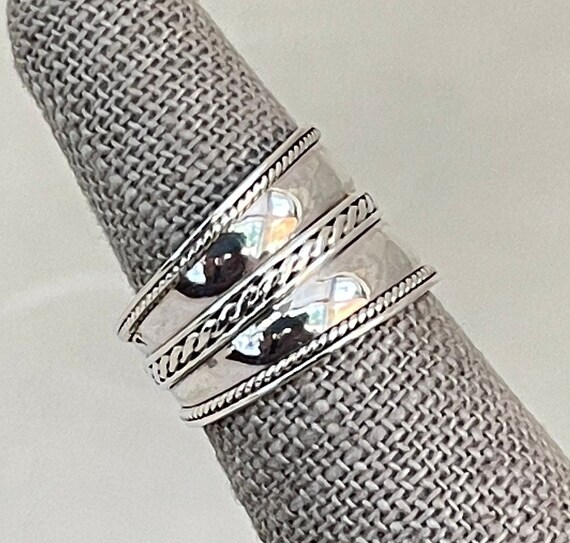 Sterling Silver Patterned Ribbed Ring - image 4