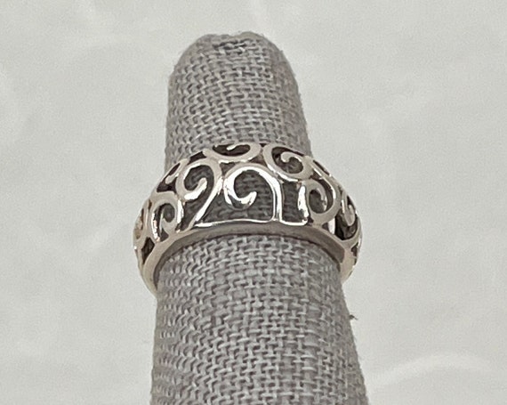 Vintage Sterling Silver Filigree Dome Ring - image 2