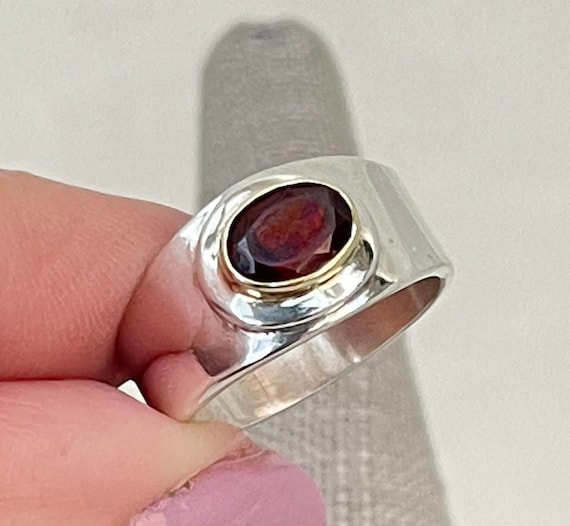 Sterling Silver Garnet Ring - image 1