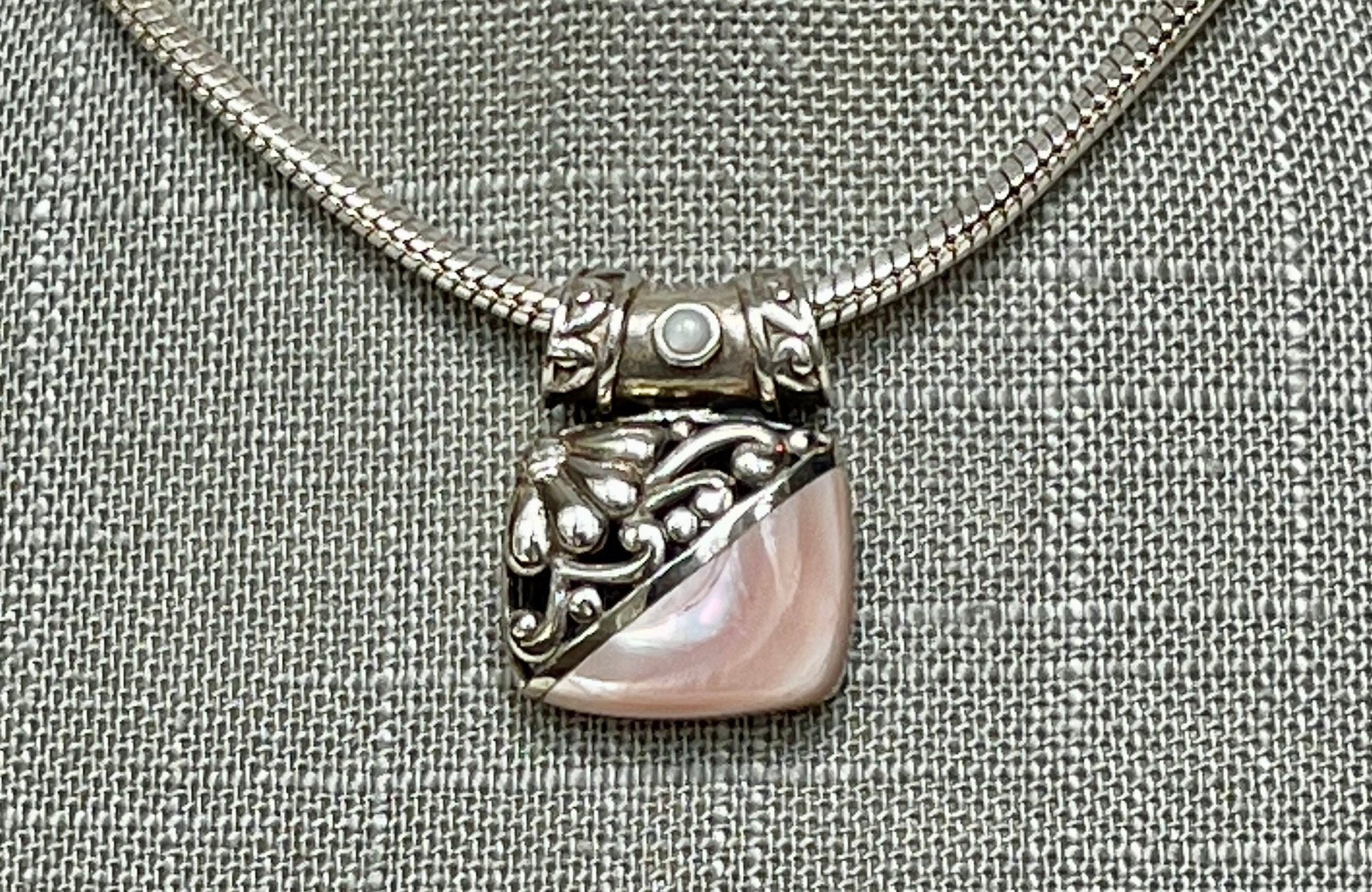 HOLD FOR DELYNN** 925 16" Snake Necklace with Mother of Pearl Pendant