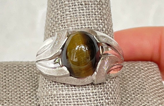 Sterling Silver Oval Tiger Eye Ring - image 1