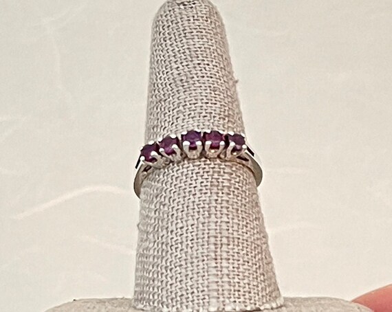 Vintag Sterling Silver 5 Ruby Ring - image 3