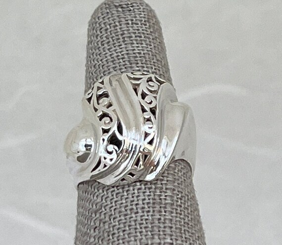 Vintage Sterling Silver Open Scrollwork Domed Ring - image 1