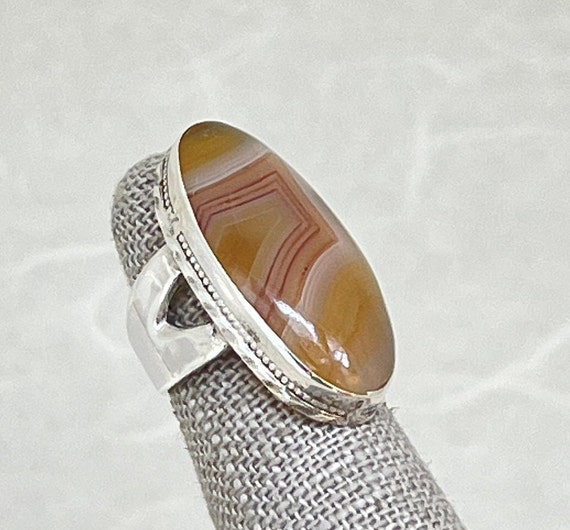 Sterling Silver Oval Agate Navette Ring - image 3