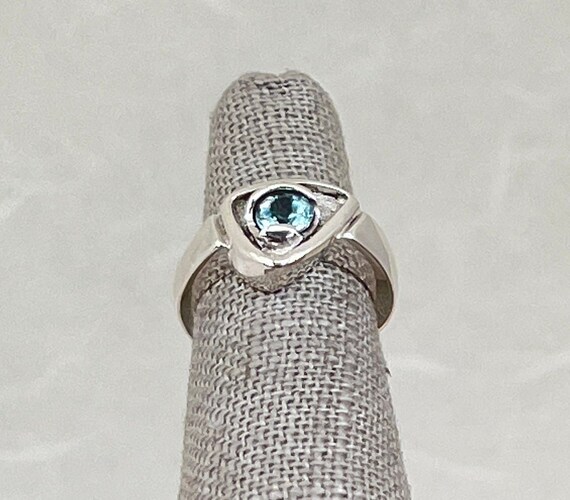 Sterling Silver Blue Topaz Ring - image 2