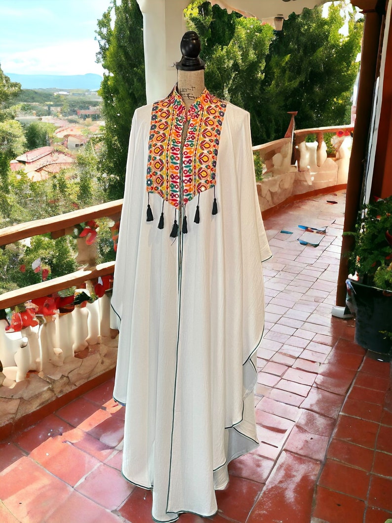 Al Ameerah Abaya, Bisht, Kimono 4