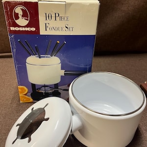 Vintage Fondue Set still in the original packaging by Roshco